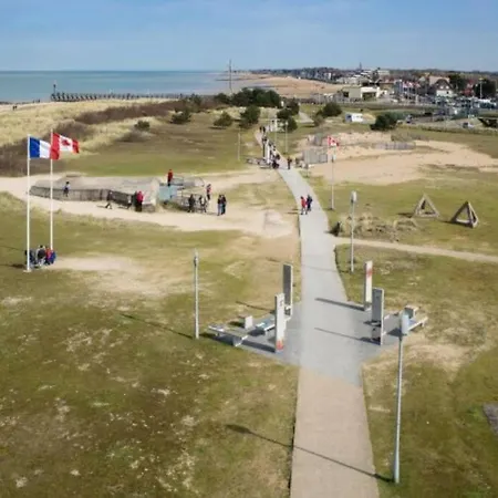 Maisonnette Du Bonheur * Courseulles-sur-Mer